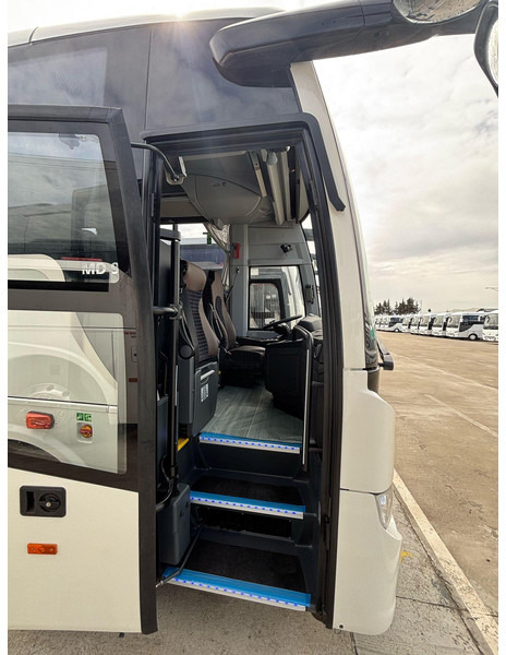 Temsa MD9 / 34+1+1 ISTUMAPAIKKAA / ILMASTOINTI / WC / WEBASTO / JÄÄKAAPPI - Turistický autobus: obrázek 4 Temsa MD9 / 34+1+1 ISTUMAPAIKKAA / ILMASTOINTI / WC / WEBASTO / JÄÄKAAPPI - Turistický autobus: obrázek 4