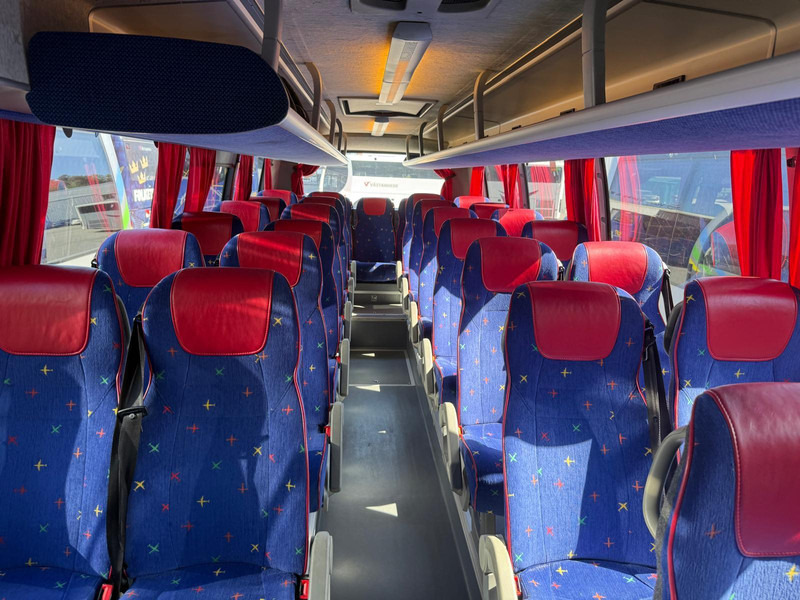 Volvo 9700 B8R | TULOSSA | 61 PAIKKAA - Turistický autobus: obrázek 2 Volvo 9700 B8R | TULOSSA | 61 PAIKKAA - Turistický autobus: obrázek 2
