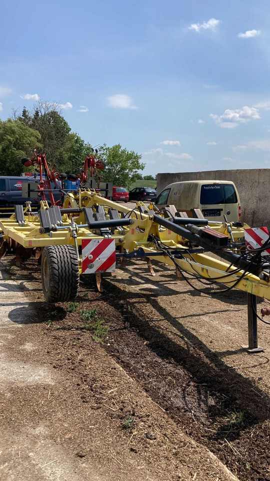 Agregat bezorkowy BEDNAR - Kultivátor: obrázek 1 Agregat bezorkowy BEDNAR - Kultivátor: obrázek 1