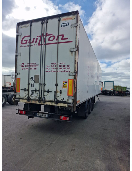 Fruehauf - Skříňový návěs: obrázek 2 Fruehauf - Skříňový návěs: obrázek 2