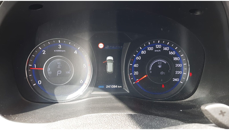 Osobní auto Hyundai i40: obrázek 10