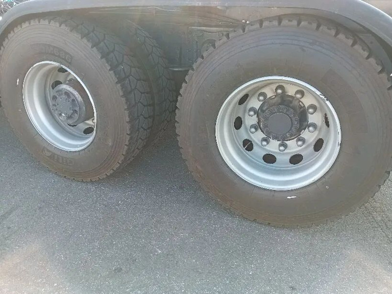 Hákový nosič kontejnerů Renault Lander: obrázek 8