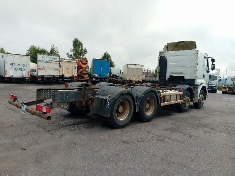 Renault Premium Lander - Podvozek s kabinou: obrázek 3 Renault Premium Lander - Podvozek s kabinou: obrázek 3