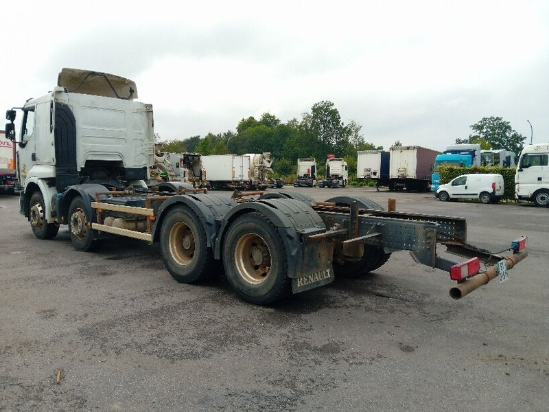 Renault Premium Lander - Podvozek s kabinou: obrázek 2 Renault Premium Lander - Podvozek s kabinou: obrázek 2