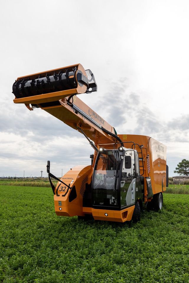 ITALMIX MATRIX ROVER JUMBO ULTRA - Krmný míchací vůz: obrázek 3 ITALMIX MATRIX ROVER JUMBO ULTRA - Krmný míchací vůz: obrázek 3