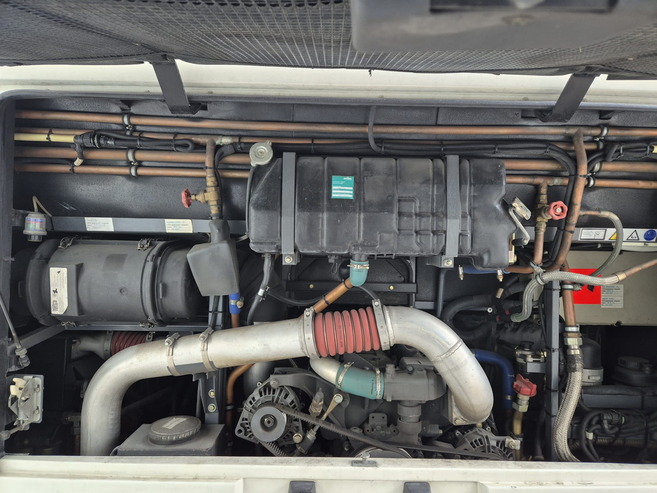 BOVA FUTURA 365 PR 4X2 - Turistický autobus: obrázek 5 BOVA FUTURA 365 PR 4X2 - Turistický autobus: obrázek 5