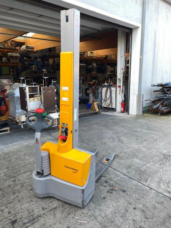 Jungheinrich EJC 10 - Stohovací vozík: obrázek 1 Jungheinrich EJC 10 - Stohovací vozík: obrázek 1