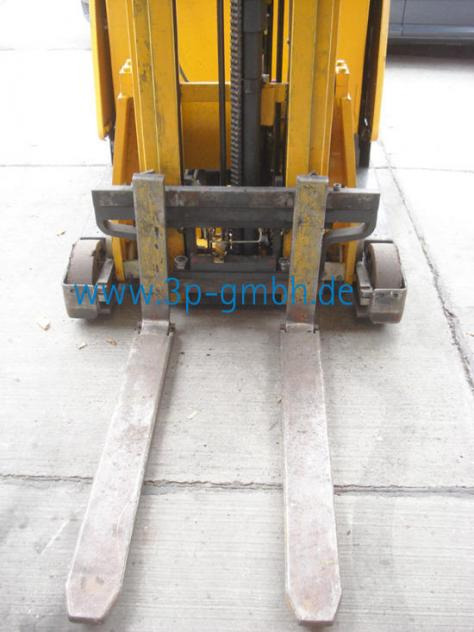 Jungheinrich ETV 214 AC Electric Reach Truck - Retrak: obrázek 2 Jungheinrich ETV 214 AC Electric Reach Truck - Retrak: obrázek 2