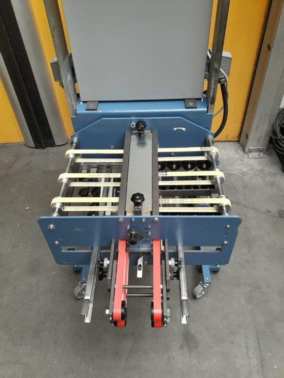 MBO Z2 mobile, 180° rotatable cross-fold unit with navigator control - Skládací stroj: obrázek 4 MBO Z2 mobile, 180° rotatable cross-fold unit with navigator control - Skládací stroj: obrázek 4
