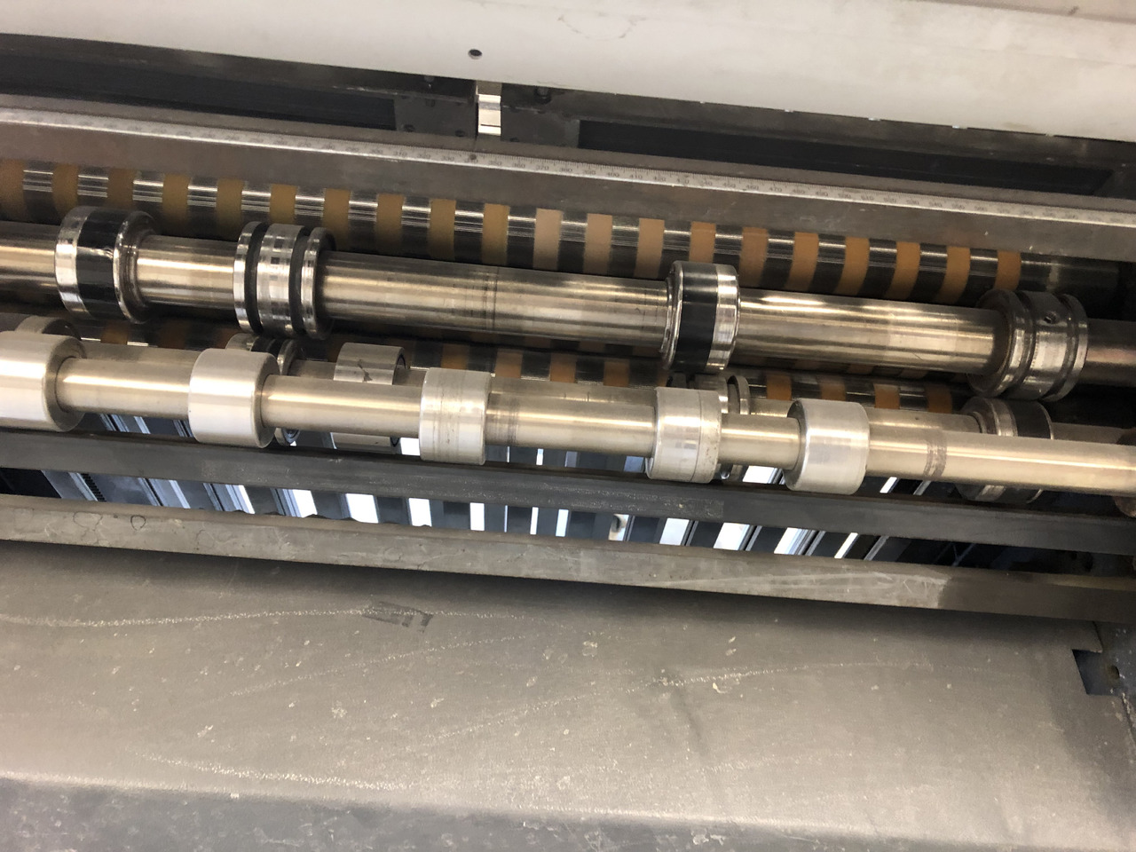 Stahlfolder Topline TD 66-4 with DCT control 3.tes buckle plate folder Heidelberg - Skládací stroj: obrázek 2 Stahlfolder Topline TD 66-4 with DCT control 3.tes buckle plate folder Heidelberg - Skládací stroj: obrázek 2