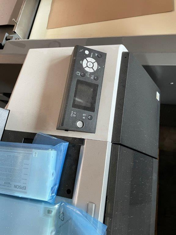 Professional 24" printer - Epson Stylus Pro 7900 - Digitální tiskový stroj: obrázek 2 Professional 24" printer - Epson Stylus Pro 7900 - Digitální tiskový stroj: obrázek 2