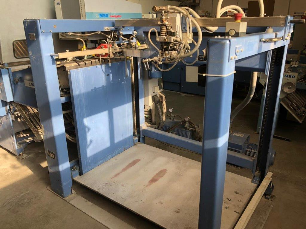 Semi-automatic adjustable combination folding machine MBO K 800.1-SKTL-4-FP from Bj. 2003 - Skládací stroj: obrázek 3 Semi-automatic adjustable combination folding machine MBO K 800.1-SKTL-4-FP from Bj. 2003 - Skládací stroj: obrázek 3