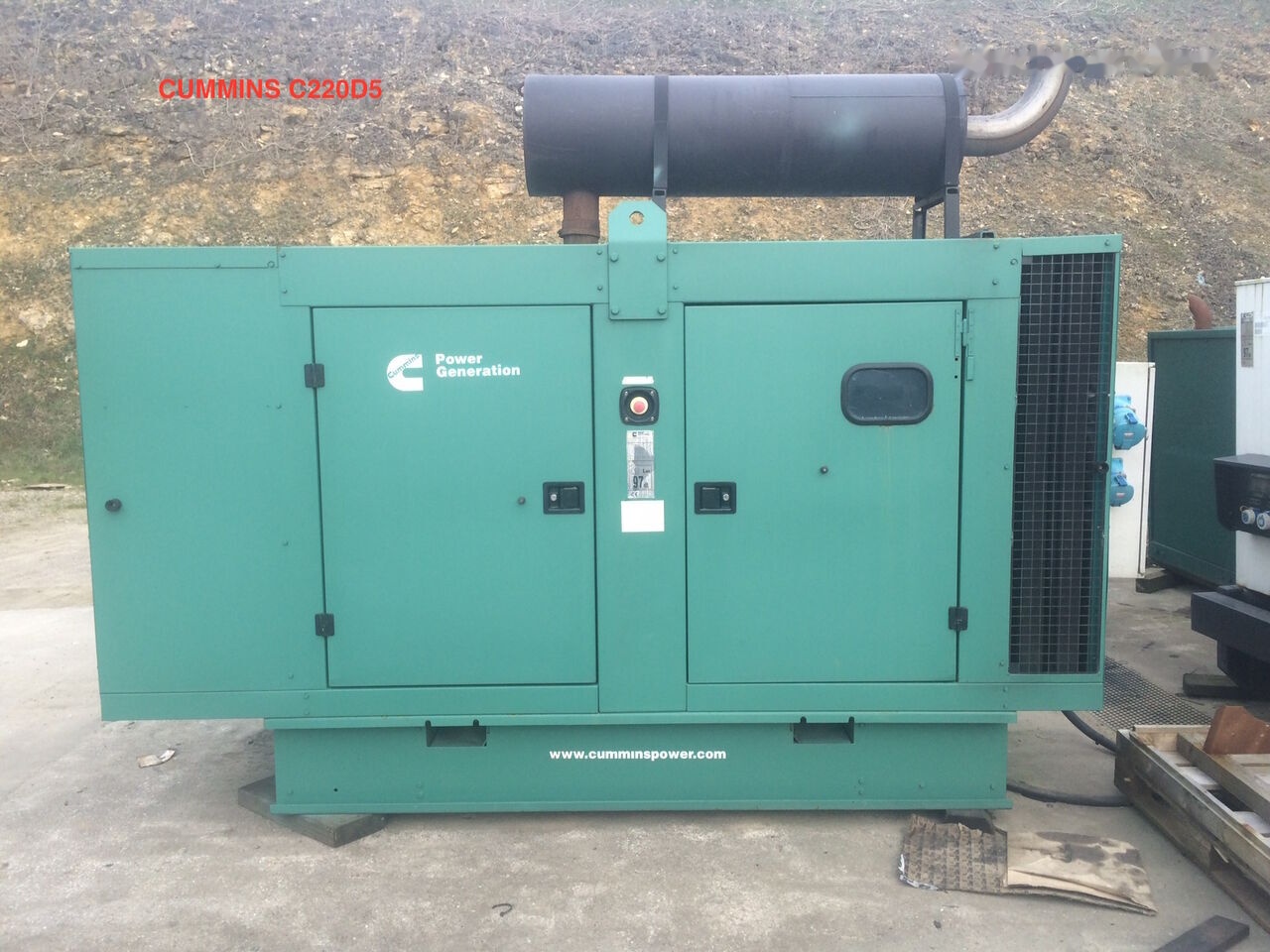 Cummins 220 kVa 6CTA - Elektrický generátor: obrázek 1 Cummins 220 kVa 6CTA - Elektrický generátor: obrázek 1