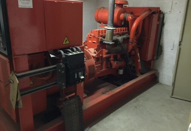 Renault 250 kVa - Elektrický generátor: obrázek 1 Renault 250 kVa - Elektrický generátor: obrázek 1