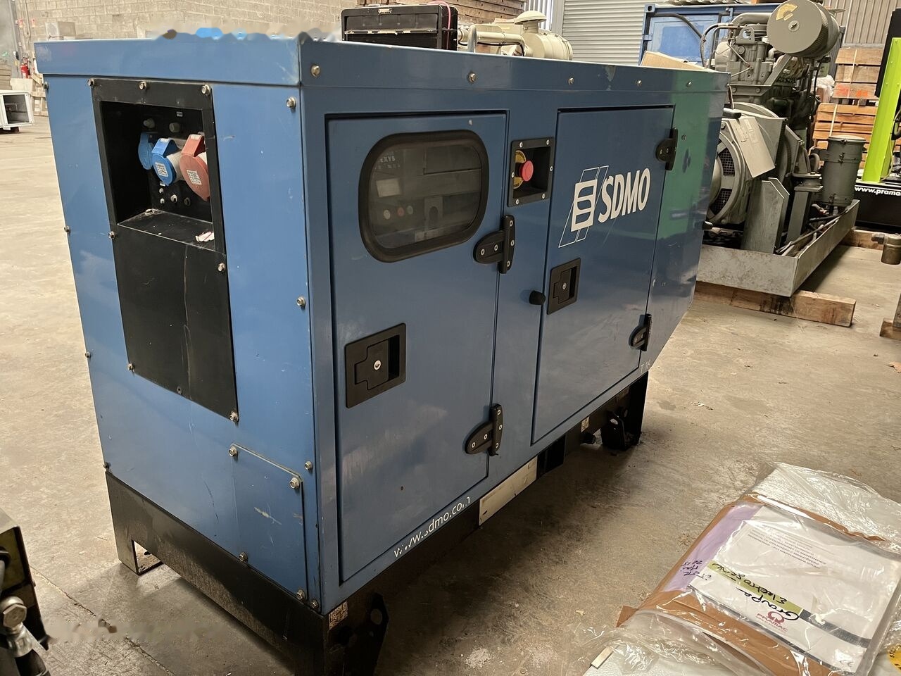 SDMO 16 kVa Mitsubishi diesel - Elektrický generátor: obrázek 2 SDMO 16 kVa Mitsubishi diesel - Elektrický generátor: obrázek 2