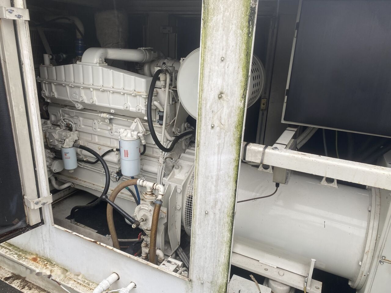 SDMO 330 kVa Cummins - Elektrický generátor: obrázek 3 SDMO 330 kVa Cummins - Elektrický generátor: obrázek 3