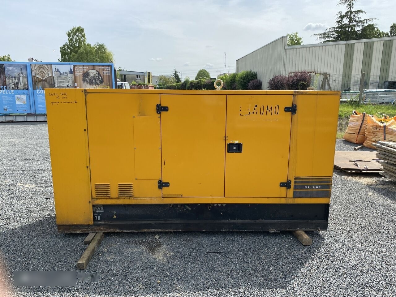 SDMO 80 kVa John Deere - Elektrický generátor: obrázek 2 SDMO 80 kVa John Deere - Elektrický generátor: obrázek 2