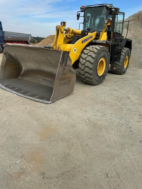 Komatsu WA470-6  - Kolový nakladač: obrázek 5 Komatsu WA470-6  - Kolový nakladač: obrázek 5