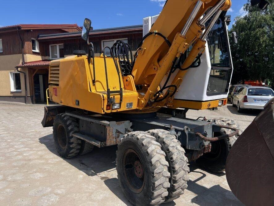 Liebherr A316 - Kolesové rýpadlo: obrázek 4 Liebherr A316 - Kolesové rýpadlo: obrázek 4