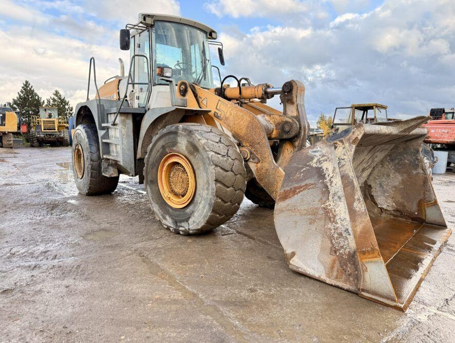 Liebherr L564 - Kolový nakladač: obrázek 5 Liebherr L564 - Kolový nakladač: obrázek 5