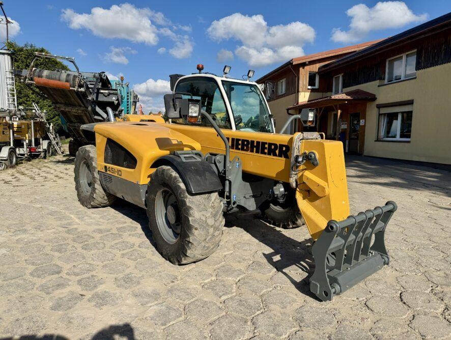 Liebherr TL451-13 - Teleskopický manipulátor: obrázek 2 Liebherr TL451-13 - Teleskopický manipulátor: obrázek 2