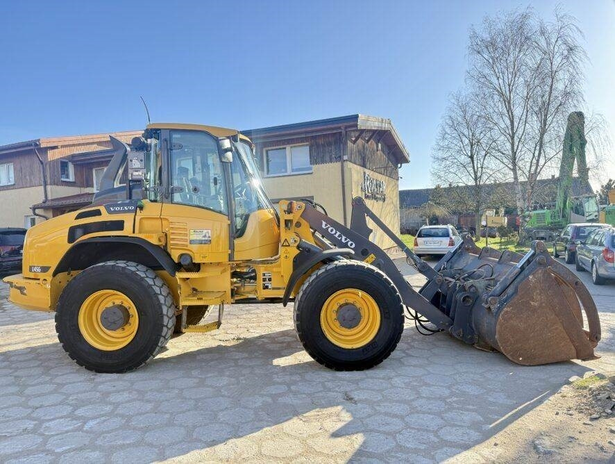 Kolový nakladač Volvo L45G TP: obrázek 6