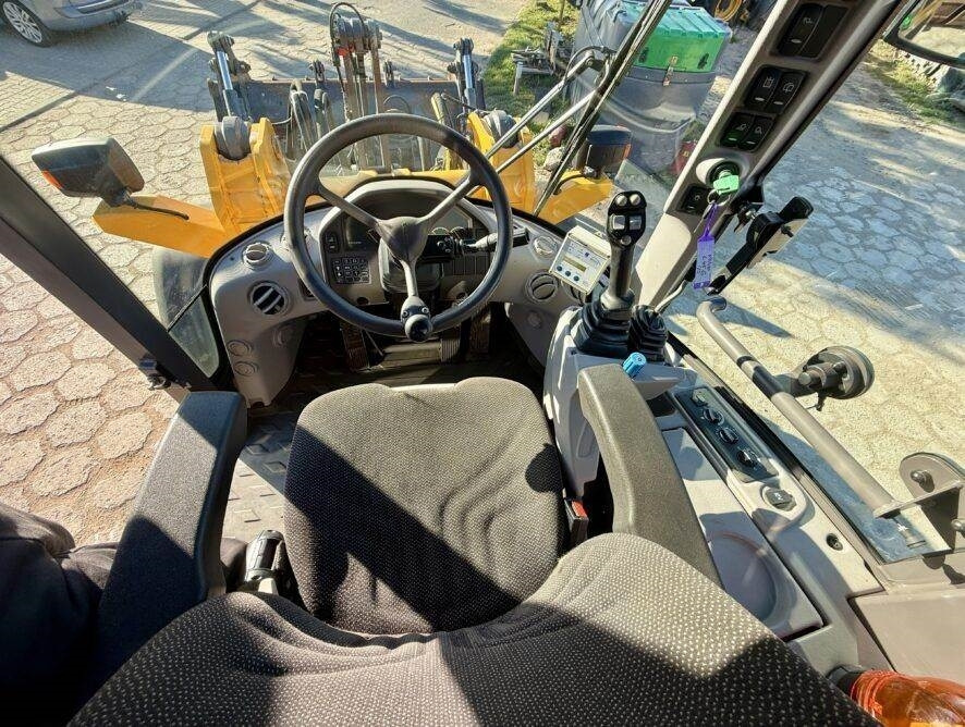 Kolový nakladač Volvo L45G TP: obrázek 11