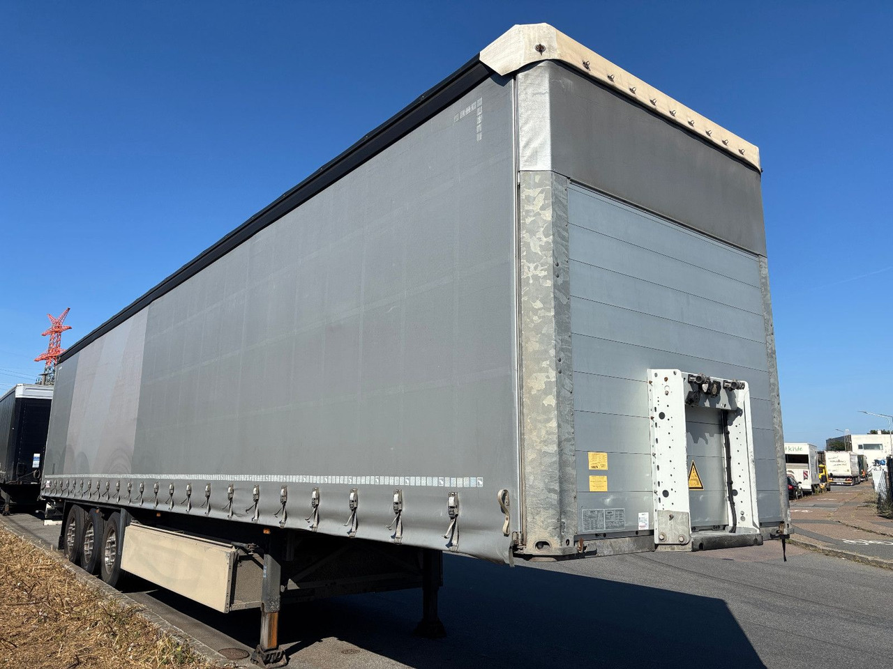 Schmitz Cargobull SCS 24/ALU/Lift/Scheiben/EDSCHA/Palettenkasten - Plachtový návěs: obrázek 1 Schmitz Cargobull SCS 24/ALU/Lift/Scheiben/EDSCHA/Palettenkasten - Plachtový návěs: obrázek 1