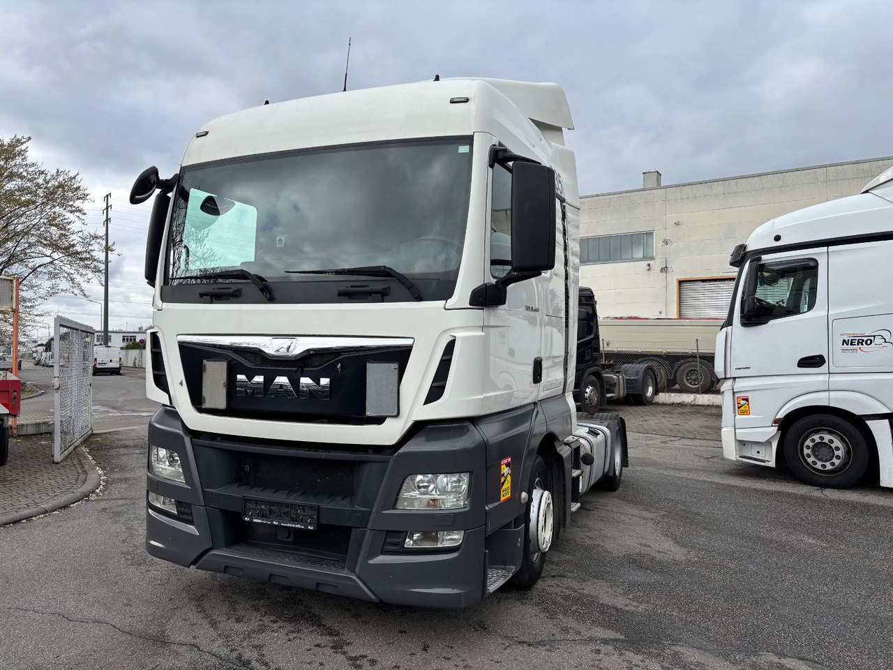 MAN TGX 18.440/Retarder/Hubsattelkupplung/Navi - Tahač: obrázek 3 MAN TGX 18.440/Retarder/Hubsattelkupplung/Navi - Tahač: obrázek 3