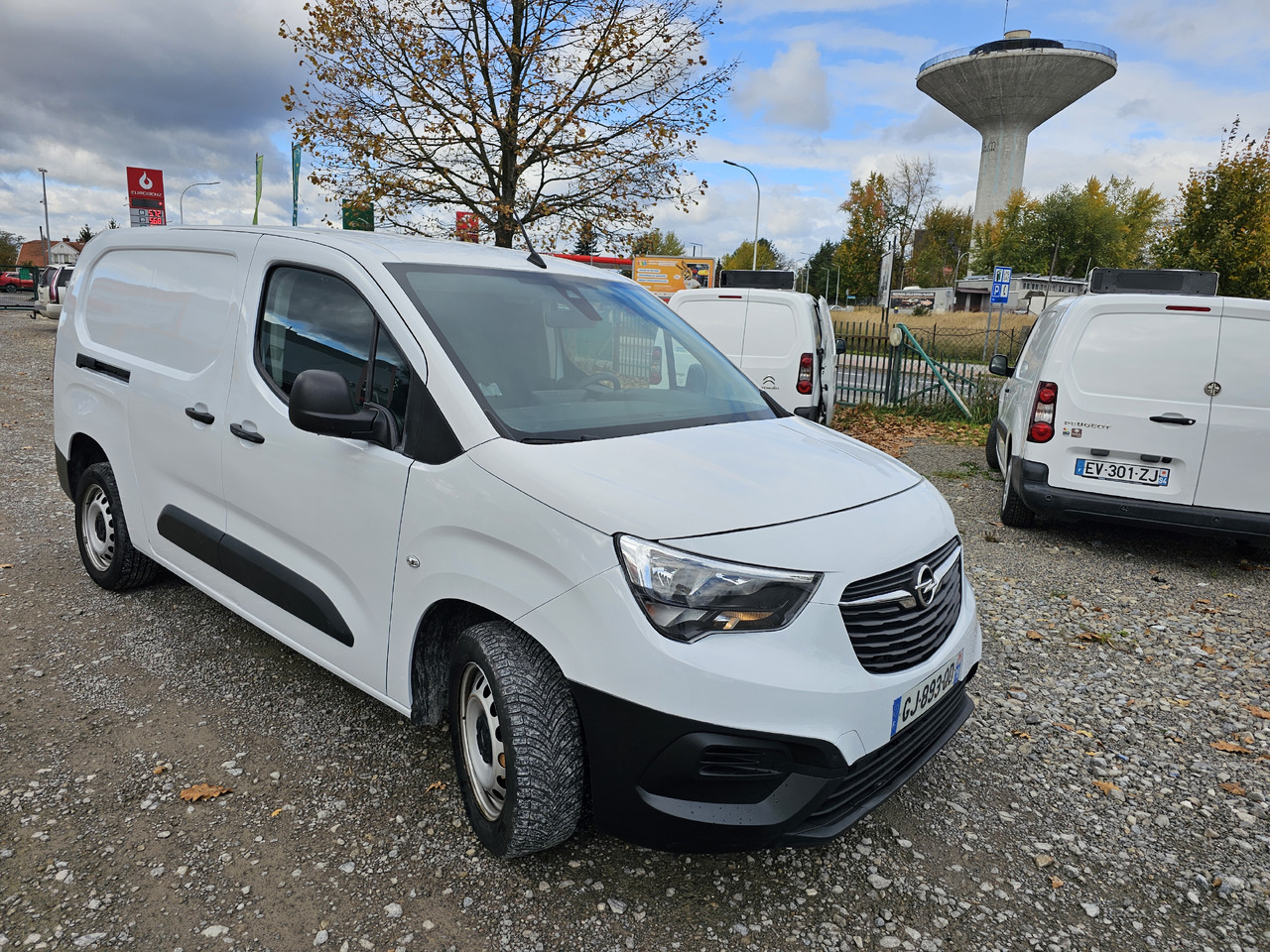 OPEL COMBO MAXI LONG CHLODNIA MROZNIA CARRIER KLIMA EURO6 - Chladící dodávka: obrázek 2 OPEL COMBO MAXI LONG CHLODNIA MROZNIA CARRIER KLIMA EURO6 - Chladící dodávka: obrázek 2