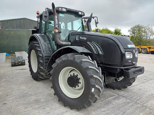2012 Valtra T132 - Traktor: obrázek 1 2012 Valtra T132 - Traktor: obrázek 1