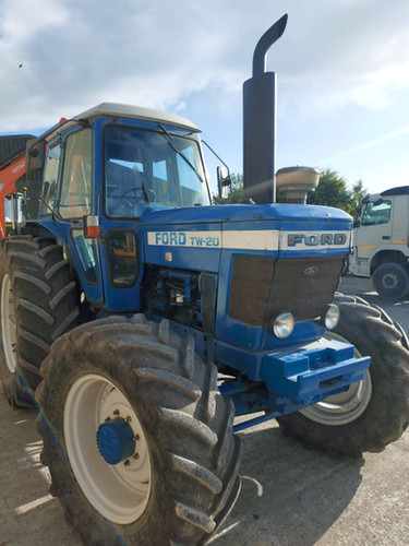 Ford TW-20 - Traktor: obrázek 4 Ford TW-20 - Traktor: obrázek 4