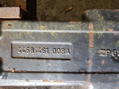 Case 1255 Xl Front Axle Housing, Beam 4448302024, 4468461008, 3229119r1 - Přední náprava pro Zemědělská technika: obrázek 4 Case 1255 Xl Front Axle Housing, Beam 4448302024, 4468461008, 3229119r1 - Přední náprava pro Zemědělská technika: obrázek 4