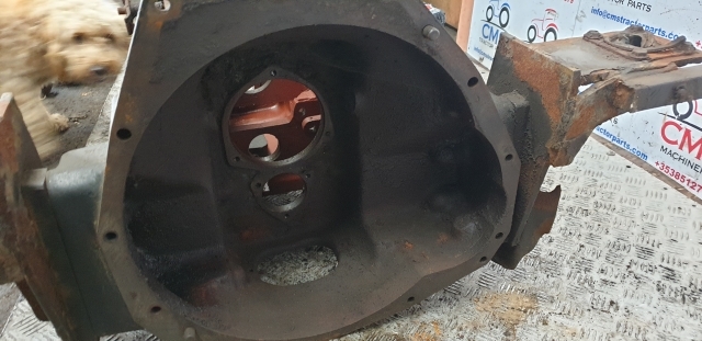 Case 3000, 4000 Series 4230 Transmission Housing 138340a1, 123060a1, 138339a1 - Transmise pro Traktor: obrázek 3 Case 3000, 4000 Series 4230 Transmission Housing 138340a1, 123060a1, 138339a1 - Transmise pro Traktor: obrázek 3