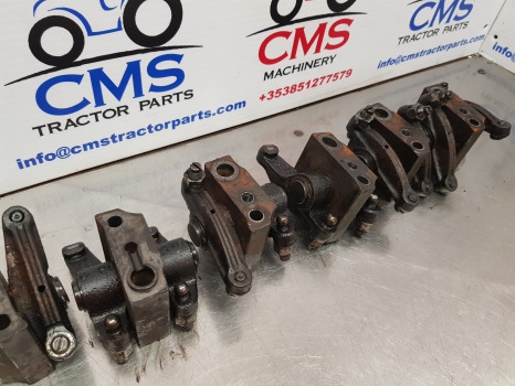 Case 5140 , 5000, Mx, Head Valve Mechanism Kit, Rocker Arm J910810 - Hlava válců: obrázek 4 Case 5140 , 5000, Mx, Head Valve Mechanism Kit, Rocker Arm J910810 - Hlava válců: obrázek 4