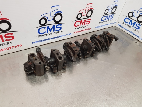 Case 5140 , 5000, Mx, Head Valve Mechanism Kit, Rocker Arm J910810 - Hlava válců: obrázek 2 Case 5140 , 5000, Mx, Head Valve Mechanism Kit, Rocker Arm J910810 - Hlava válců: obrázek 2