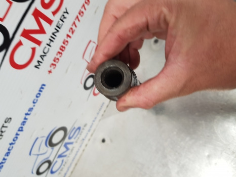 Case 5140, 5130, 5120, Mccormick Mc, Mx, Mxc Transmission Shaft 1345934c1 - Transmise: obrázek 5 Case 5140, 5130, 5120, Mccormick Mc, Mx, Mxc Transmission Shaft 1345934c1 - Transmise: obrázek 5
