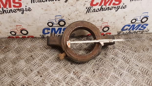 Case Cx70, Cx80, Cx90, Cx100 Front Axle Support Rear B510160 - Přední náprava pro Traktor: obrázek 1 Case Cx70, Cx80, Cx90, Cx100 Front Axle Support Rear B510160 - Přední náprava pro Traktor: obrázek 1