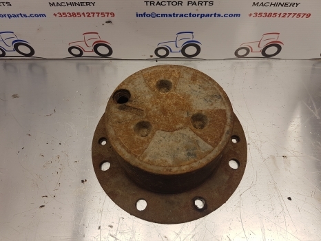 Case Hub Cover 4472452036 Zf Apl 330 81437c1 - Hlava pro Traktor: obrázek 2 Case Hub Cover 4472452036 Zf Apl 330 81437c1 - Hlava pro Traktor: obrázek 2