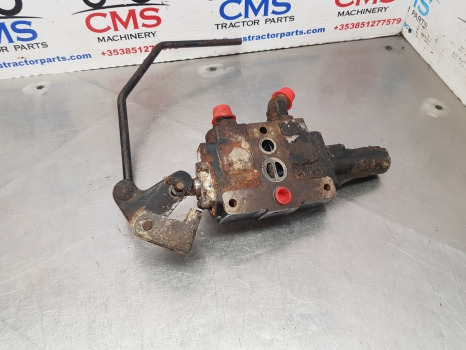 Case International 885, C, Cx, Hydraulic Auxiliary Spool Valve 1287379c91 - Hydraulika: obrázek 4 Case International 885, C, Cx, Hydraulic Auxiliary Spool Valve 1287379c91 - Hydraulika: obrázek 4