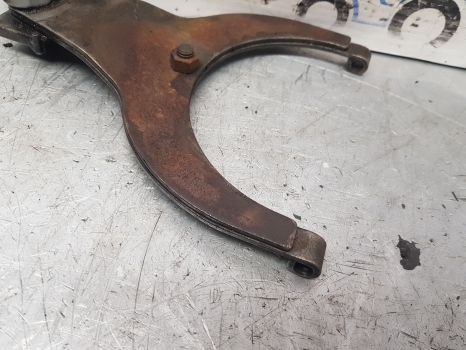 Case International 956, 1056 Rear Axle Differential Fork 3230701r91, 2706178r93 - Zadní náprava pro Traktor: obrázek 3 Case International 956, 1056 Rear Axle Differential Fork 3230701r91, 2706178r93 - Zadní náprava pro Traktor: obrázek 3
