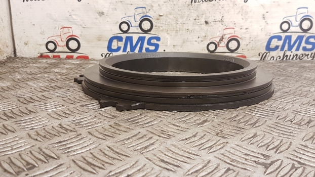 Case Mxc, Maxxum Mx, 5000 Series Mx 110, 5120 Brake Piston Plate 123938a1 - Brzdové díly pro Zemědělská technika: obrázek 1 Case Mxc, Maxxum Mx, 5000 Series Mx 110, 5120 Brake Piston Plate 123938a1 - Brzdové díly pro Zemědělská technika: obrázek 1