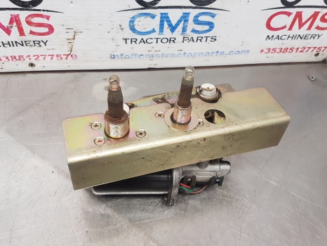 Case Mxm190, 140, 130 New Holland Tm120, 140 Front Wiper Motor 82016930 - Stěrač: obrázek 4 Case Mxm190, 140, 130 New Holland Tm120, 140 Front Wiper Motor 82016930 - Stěrač: obrázek 4