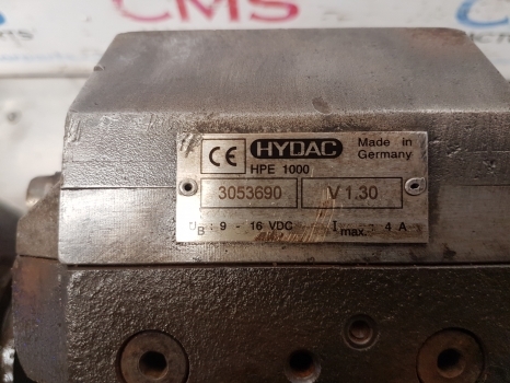 Claas Ares 836, 815, 816, 826 Suspension Controle Valve Parts Only 7700061891 - Podvěs pro Traktor: obrázek 4 Claas Ares 836, 815, 816, 826 Suspension Controle Valve Parts Only 7700061891 - Podvěs pro Traktor: obrázek 4