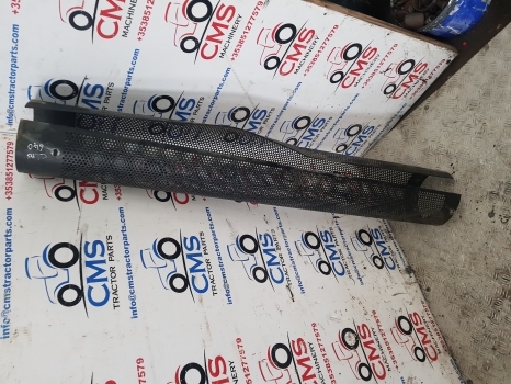 Claas Arion 610, 620, 630, 640 A36, A37 Exhaust Pipe Heat Shield Bent 0011517200 - Výfukové potrubí pro Zemědělská technika: obrázek 1 Claas Arion 610, 620, 630, 640 A36, A37 Exhaust Pipe Heat Shield Bent 0011517200 - Výfukové potrubí pro Zemědělská technika: obrázek 1