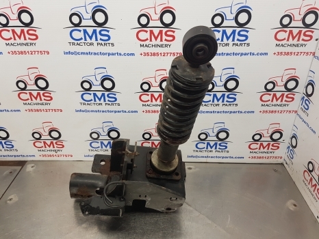Claas Arion 640, 600, 500 Cab Back Suspension Support Assy Rhs 0021500984 - Podvěs kabiny pro Zemědělská technika: obrázek 5 Claas Arion 640, 600, 500 Cab Back Suspension Support Assy Rhs 0021500984 - Podvěs kabiny pro Zemědělská technika: obrázek 5