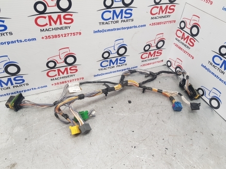 Claas Arion 640 Cab Wiring Loom 0022371370, 0022371372, 22371370, 22371372 - Kabely/ Vodiče pro Traktor: obrázek 1 Claas Arion 640 Cab Wiring Loom 0022371370, 0022371372, 22371370, 22371372 - Kabely/ Vodiče pro Traktor: obrázek 1
