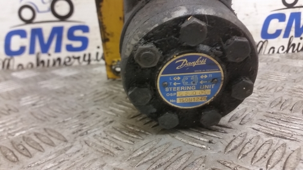 Danfos Hydraulic Steering Motor, Valve 150n1240 - Hydraulický motor: obrázek 2 Danfos Hydraulic Steering Motor, Valve 150n1240 - Hydraulický motor: obrázek 2