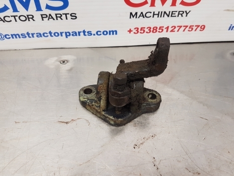 Deutz Dxbis110, Dx120, Dx90 Differential Support Lever 02383832, 02383836 - Zadní náprava pro Traktor: obrázek 2 Deutz Dxbis110, Dx120, Dx90 Differential Support Lever 02383832, 02383836 - Zadní náprava pro Traktor: obrázek 2