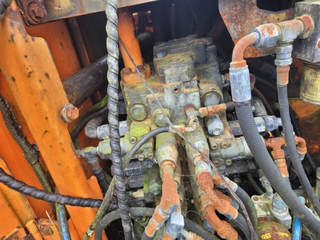 Doosan Dx140lcr, Dx140lc Main Hydraulic Control Valve 420-00465b, 410105-00800 - Hydraulika: obrázek 5 Doosan Dx140lcr, Dx140lc Main Hydraulic Control Valve 420-00465b, 410105-00800 - Hydraulika: obrázek 5